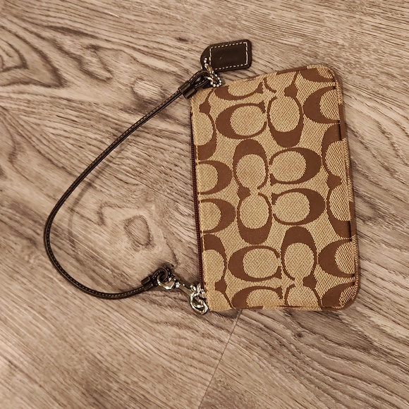 Authentic Coach Wristlet - Picture 2 of 6